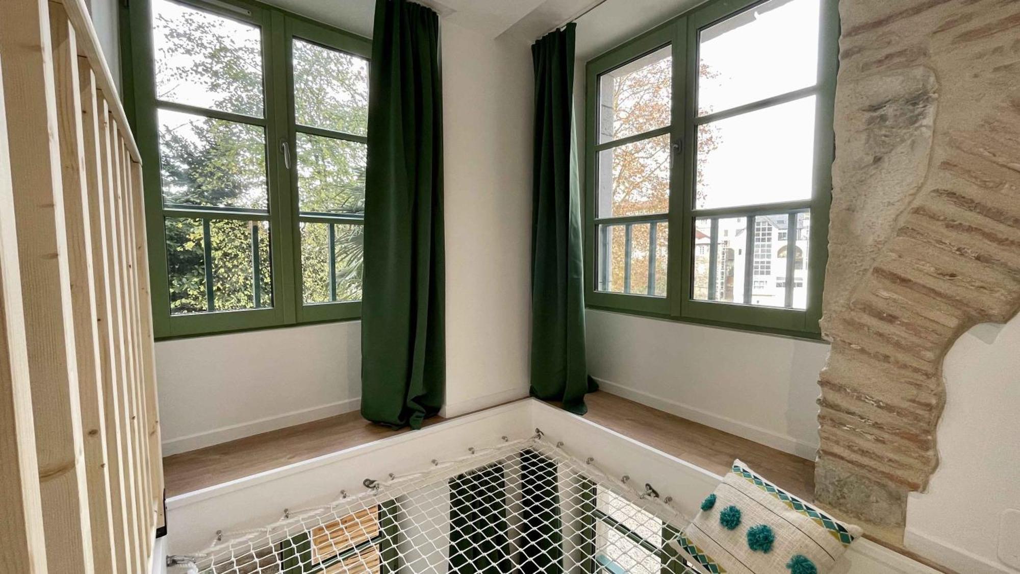 Appartement Au Calme Dans Le Quartier Historique Pour 4 Personnes Avec Espace Exterieur Pau Bagian luar foto
